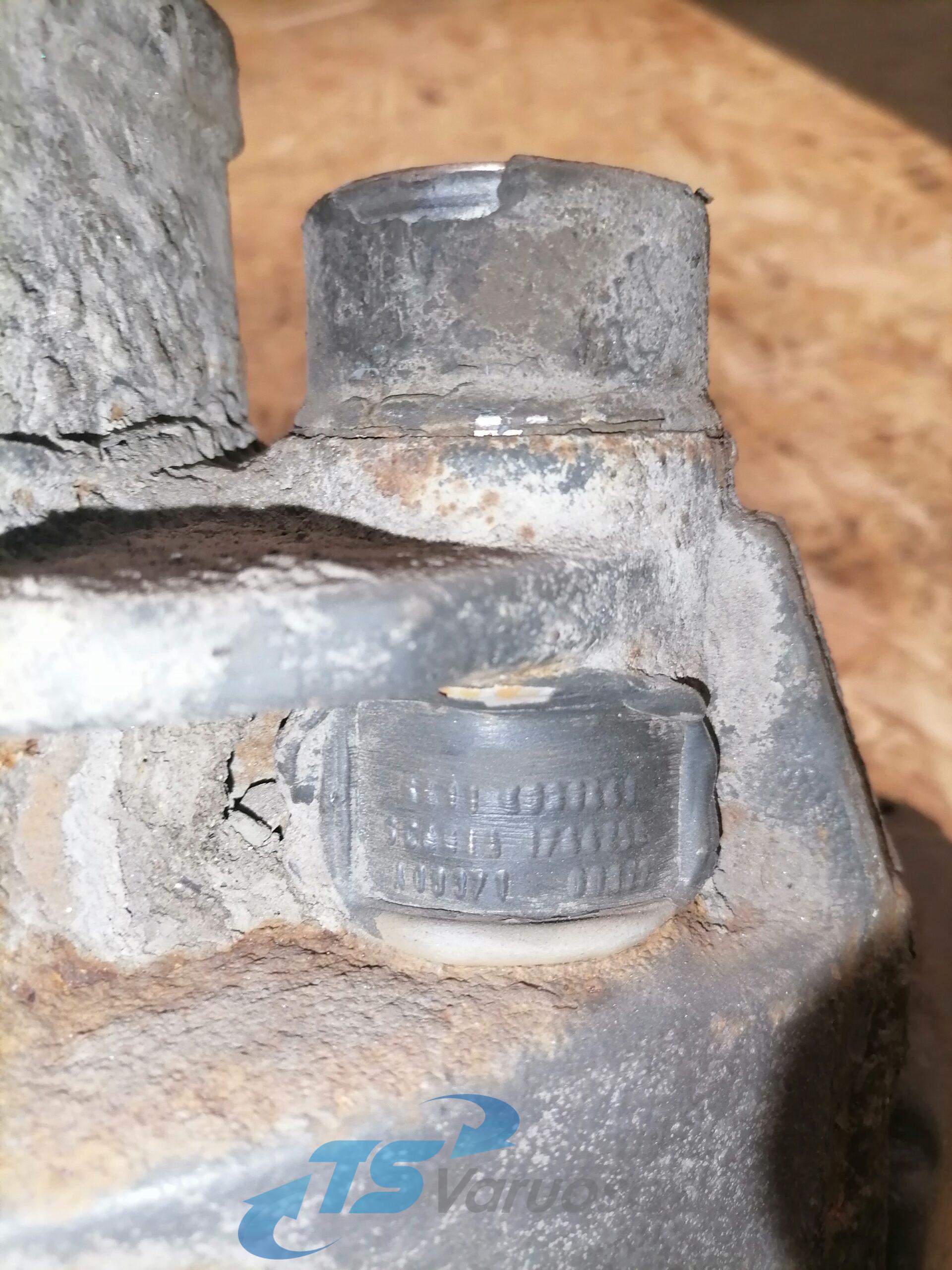 Scania pidurisadul, esi, vasak