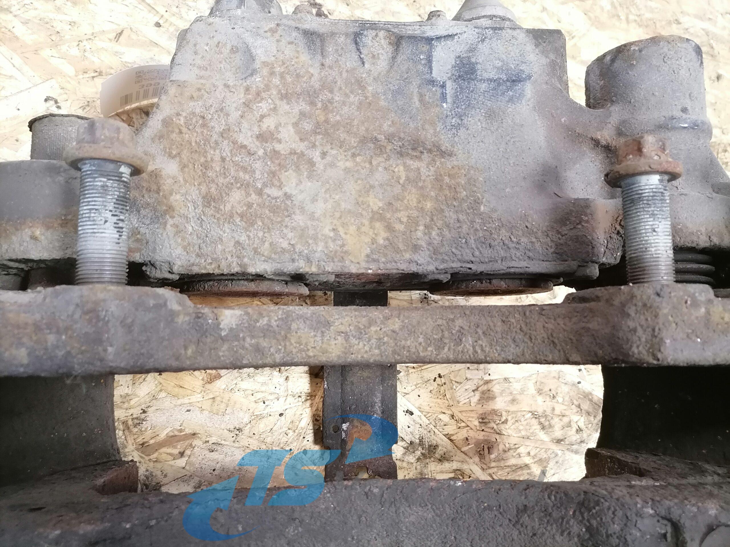 MAN pidurisadul, esisild, vasak