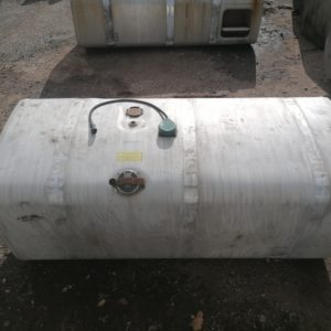 Kütusepaak 700L