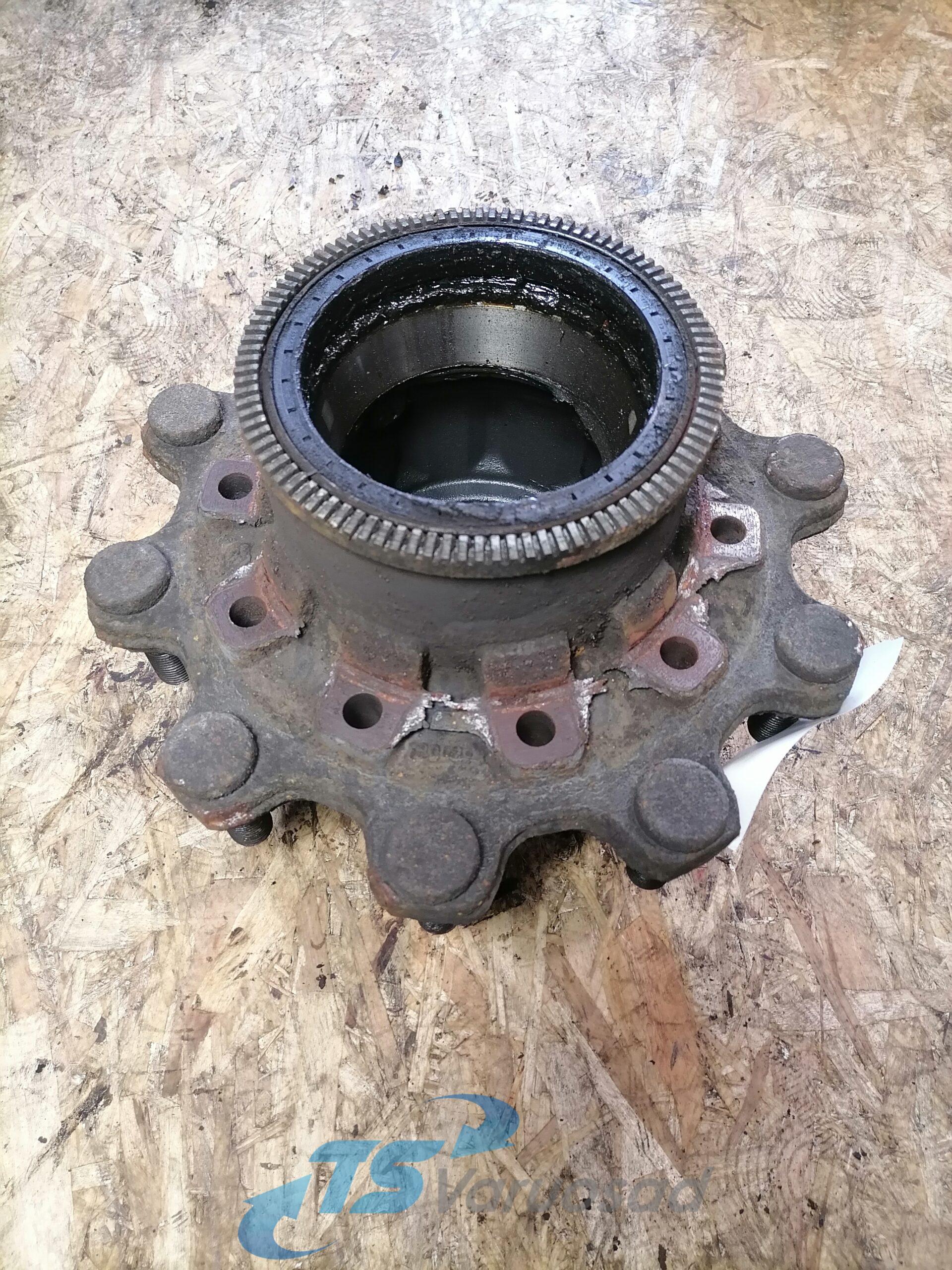 Scania veosilla rattarumm, ketaspidur