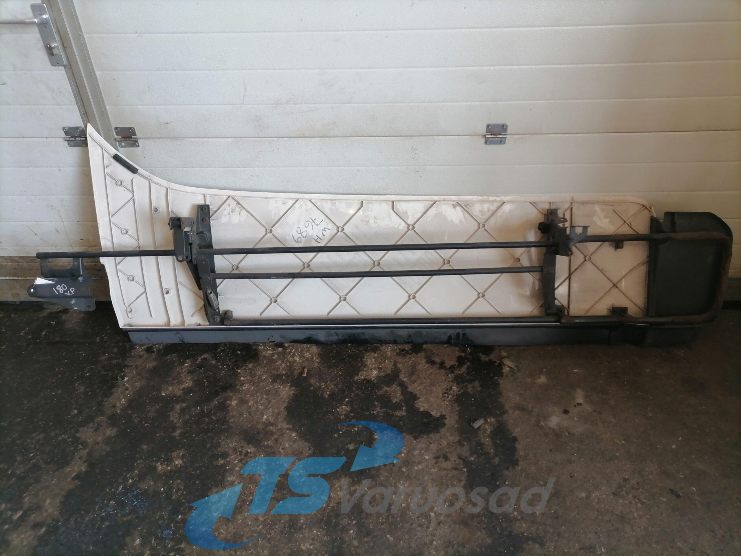 Scania kabiini tuulesuunaja, vasak külg