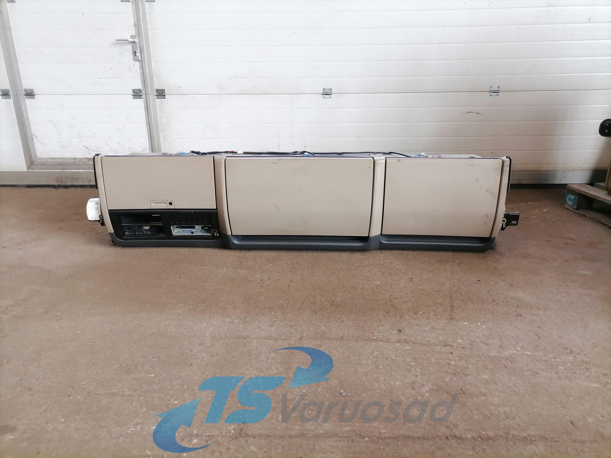 Salongi ülemine panipaik