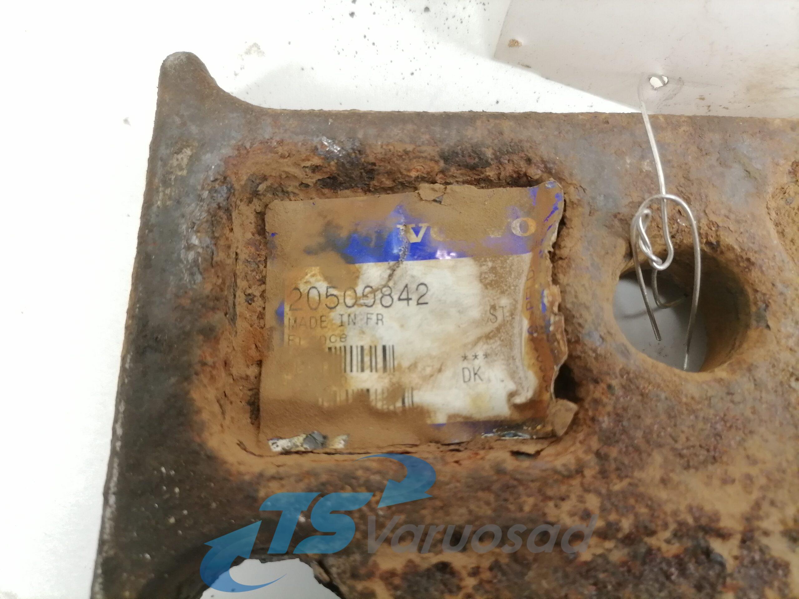 Amortisaatori kandur, esisild