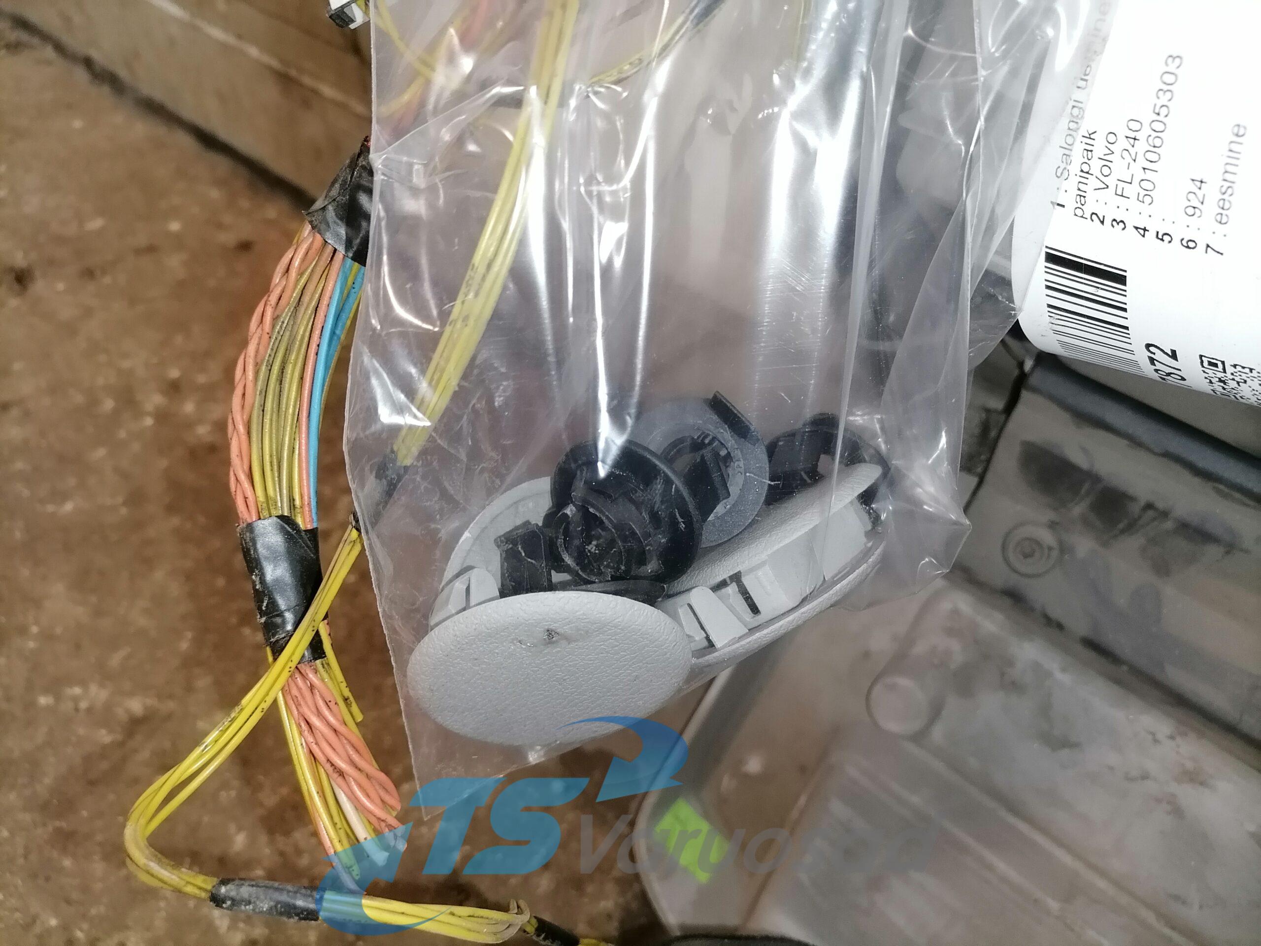 Salongi ülemine panipaik