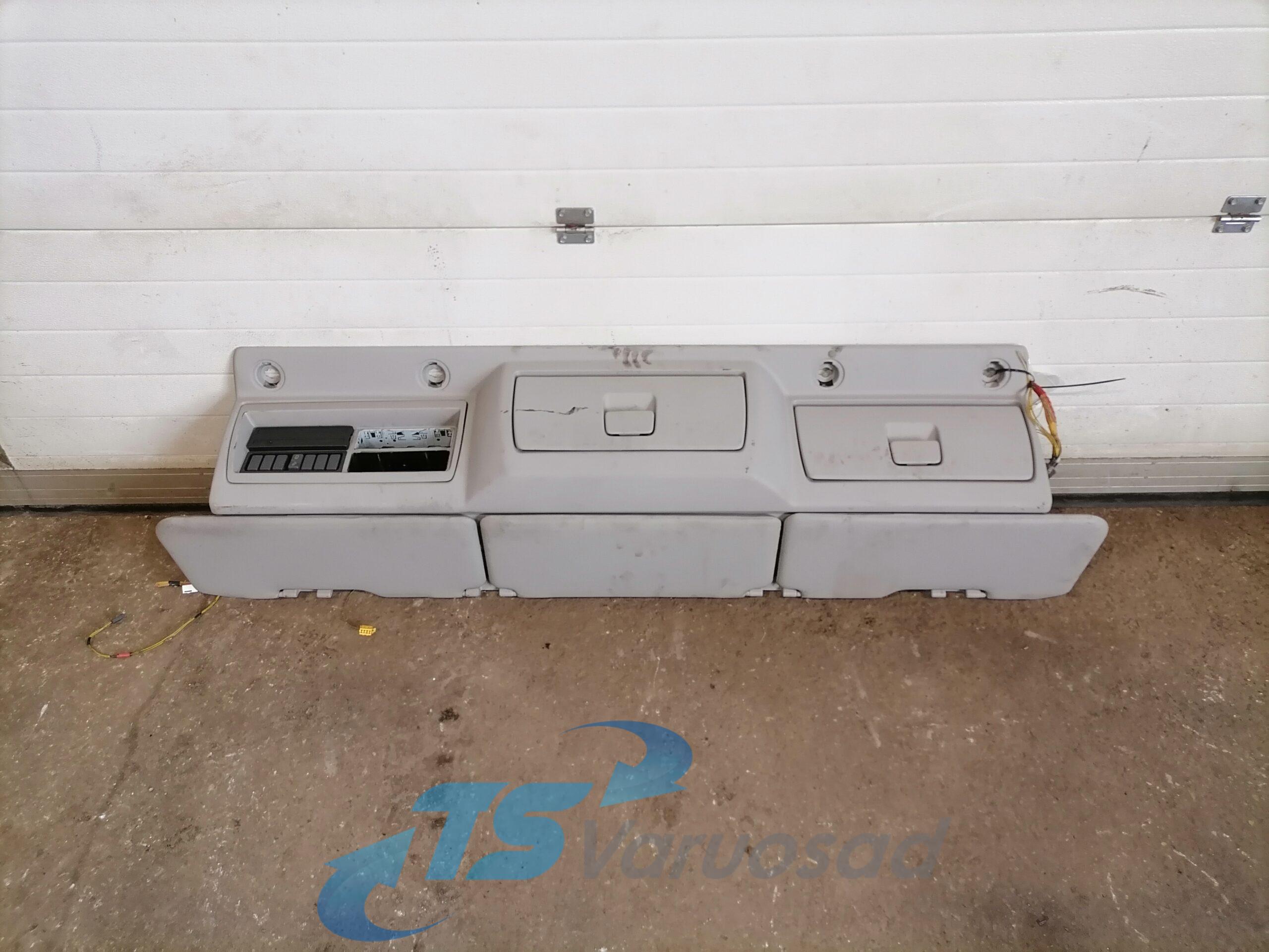 Salongi ülemine panipaik