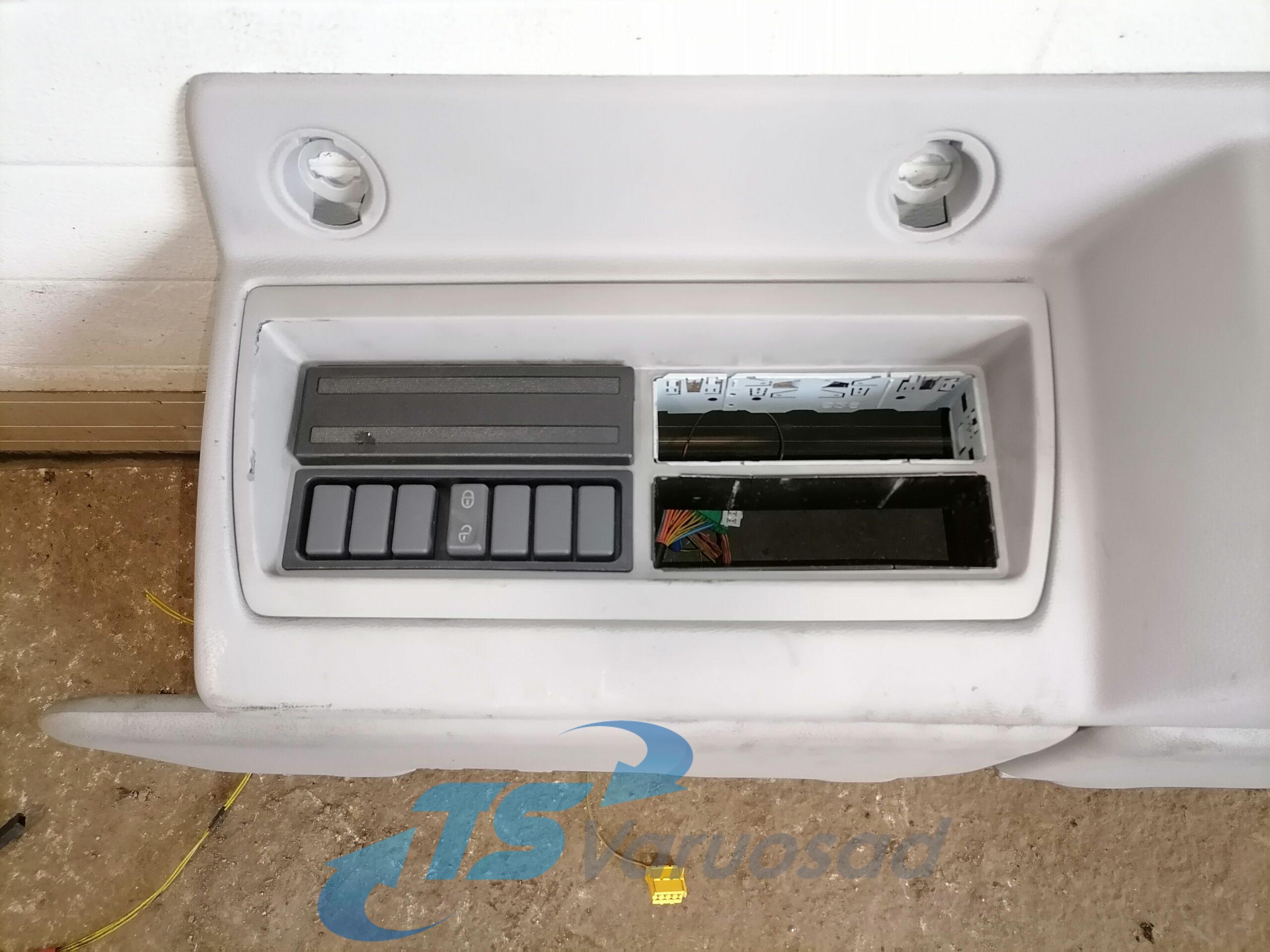 Salongi ülemine panipaik