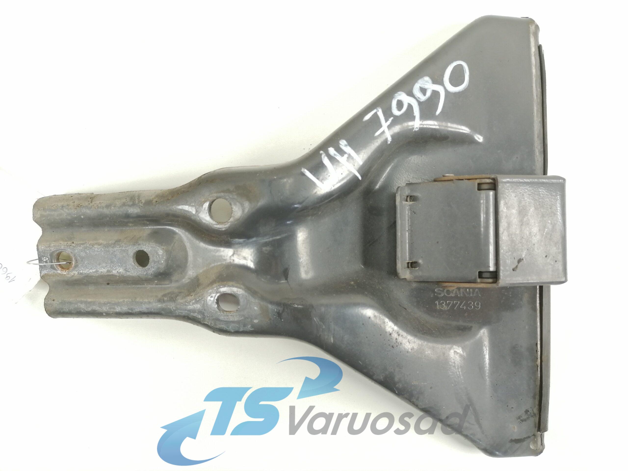 Scania poritiiva kandur, esisild tagumine parem