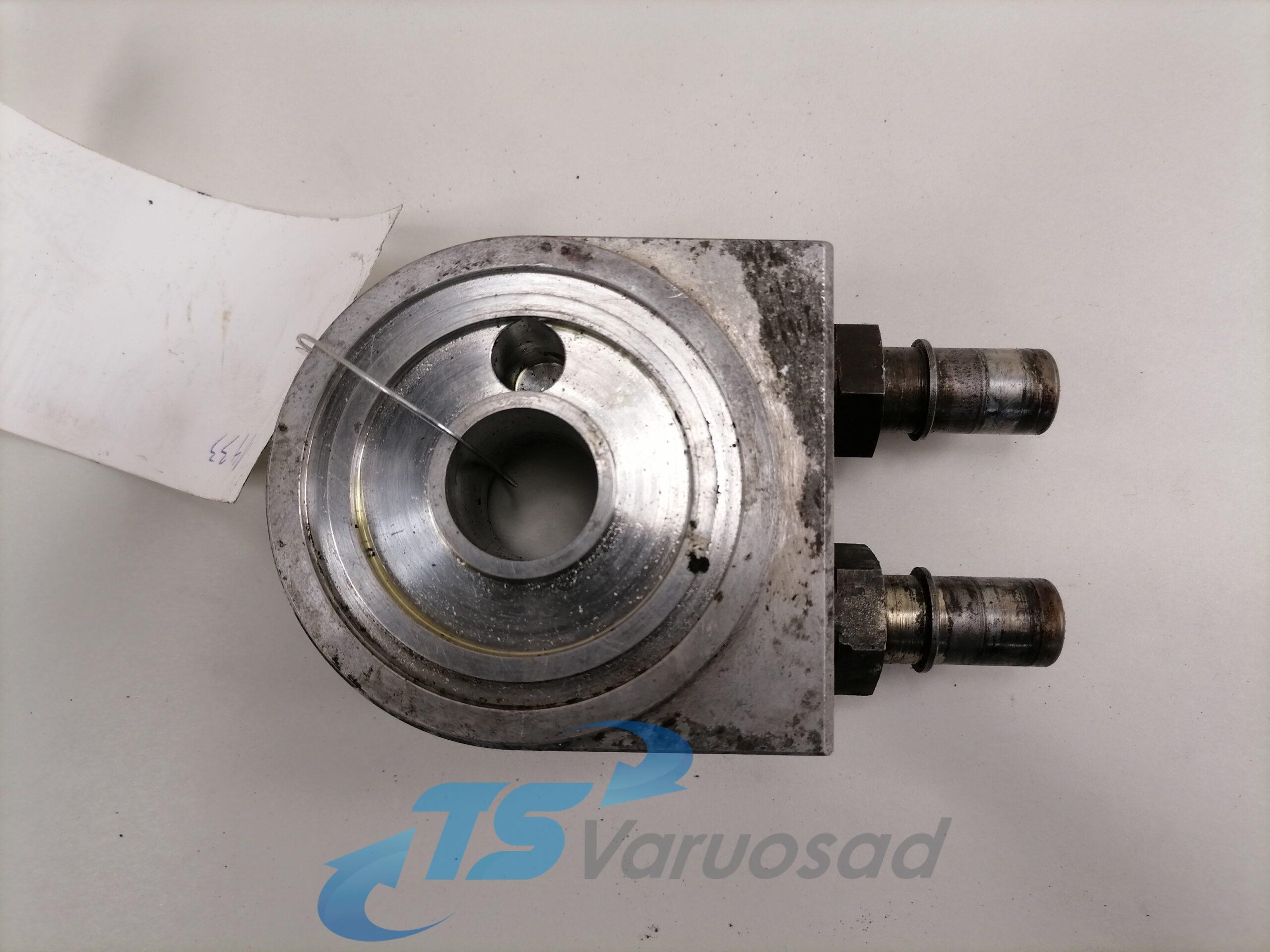 Käigukasti õlijahuti ühendus