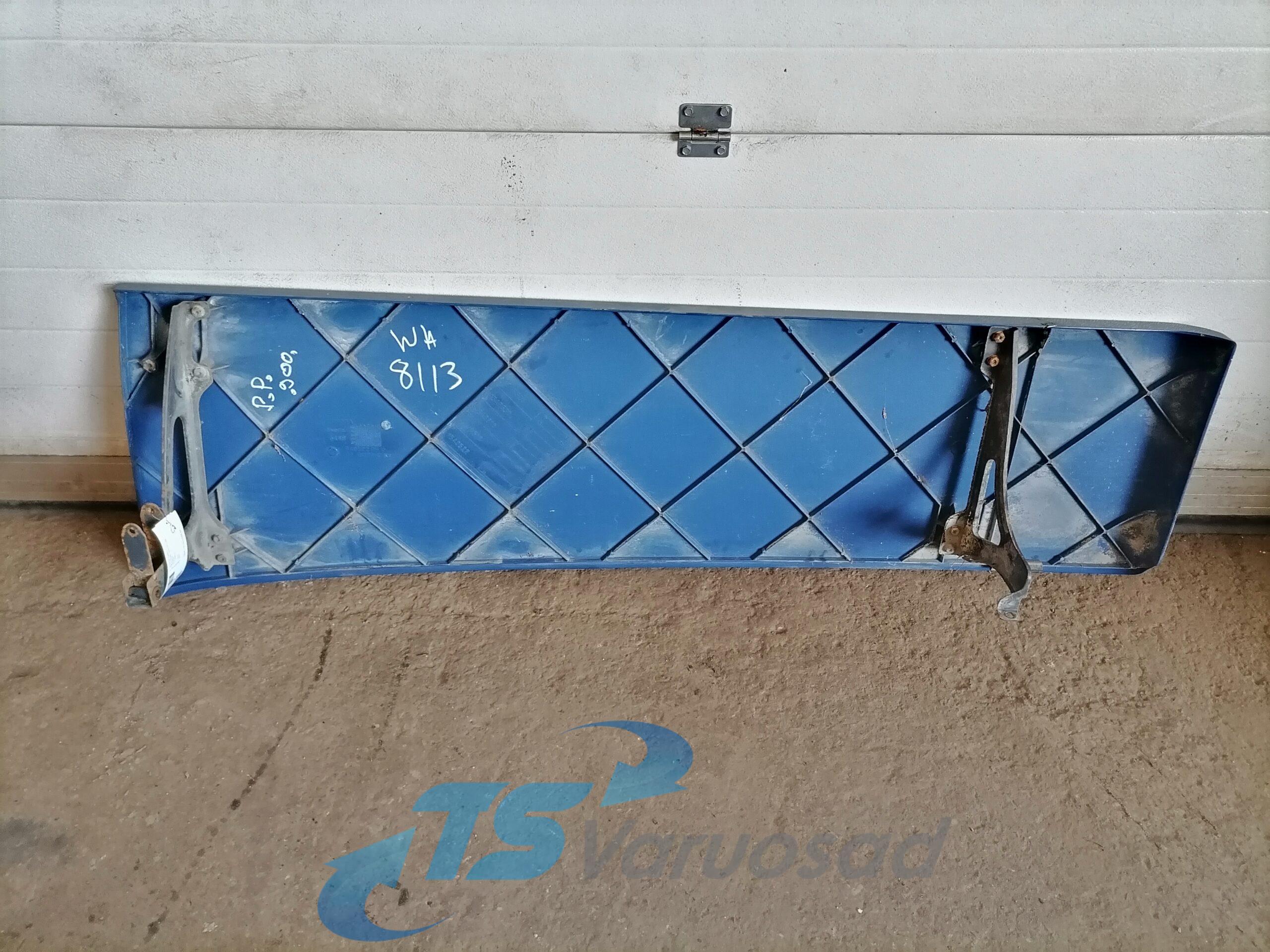 Scania kabiini tuulesuunaja, parem külg