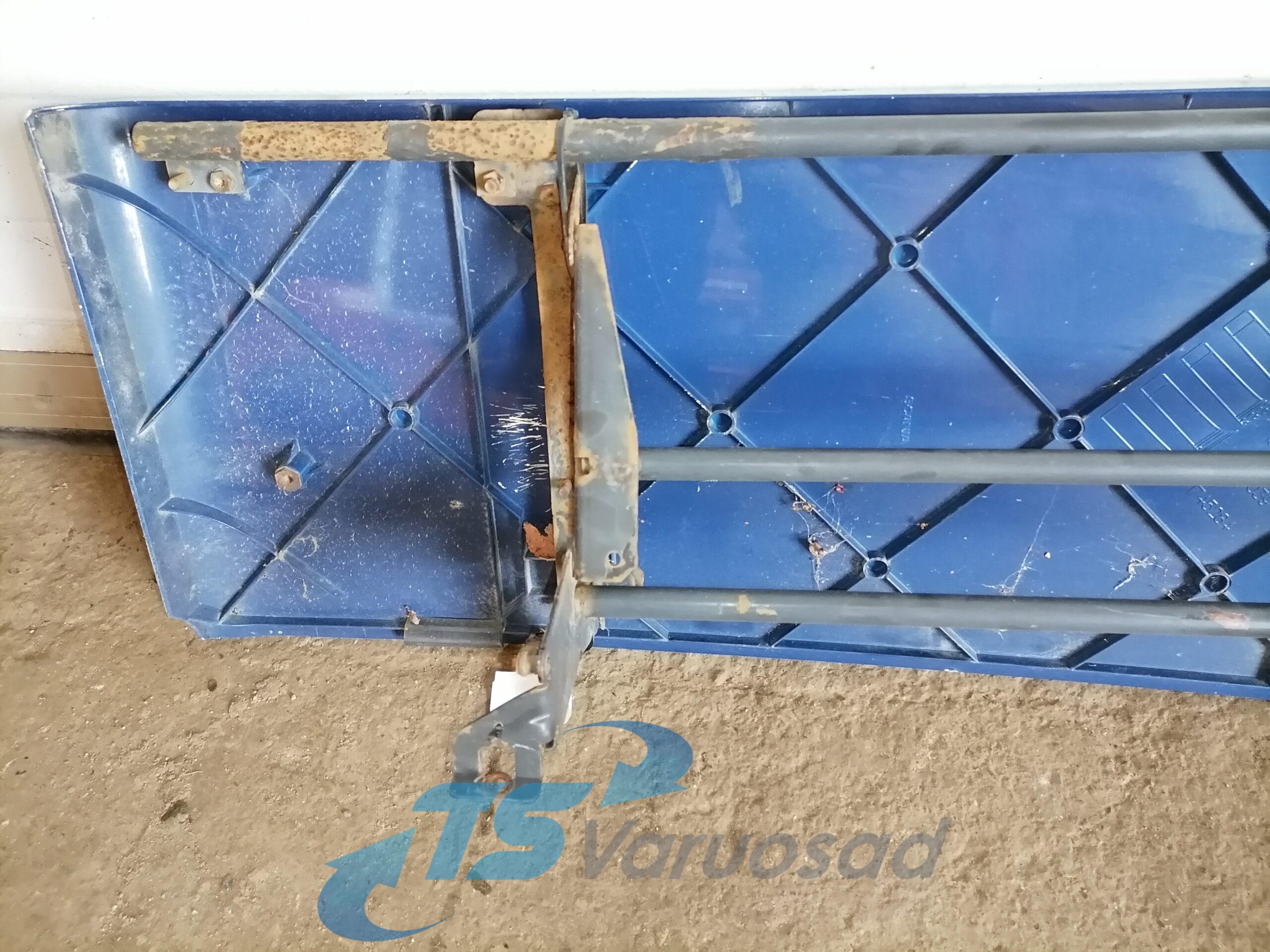 Scania kabiini tuulesuunaja, vasak külg