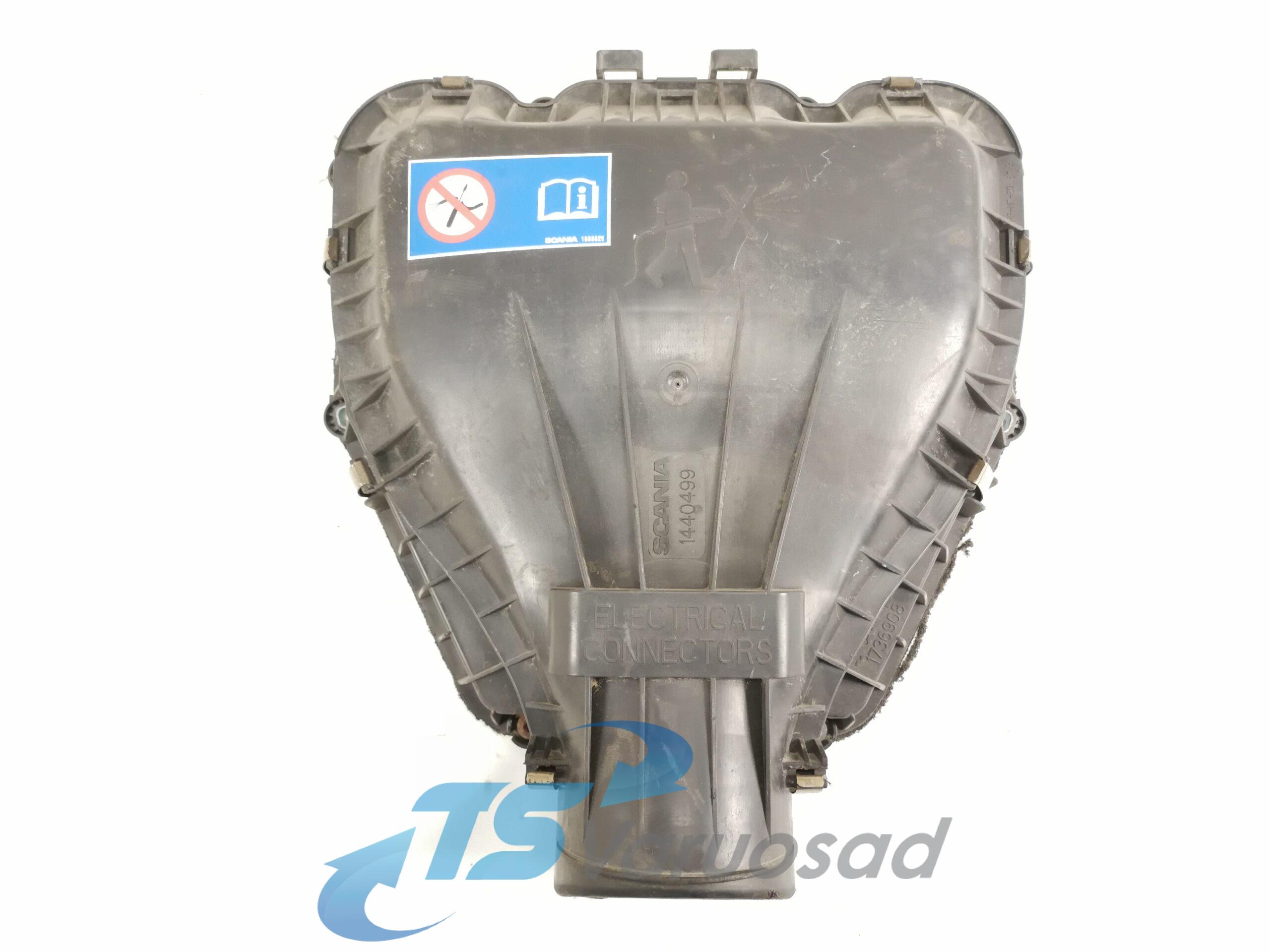 Kabiini juhtmestiku harukarp