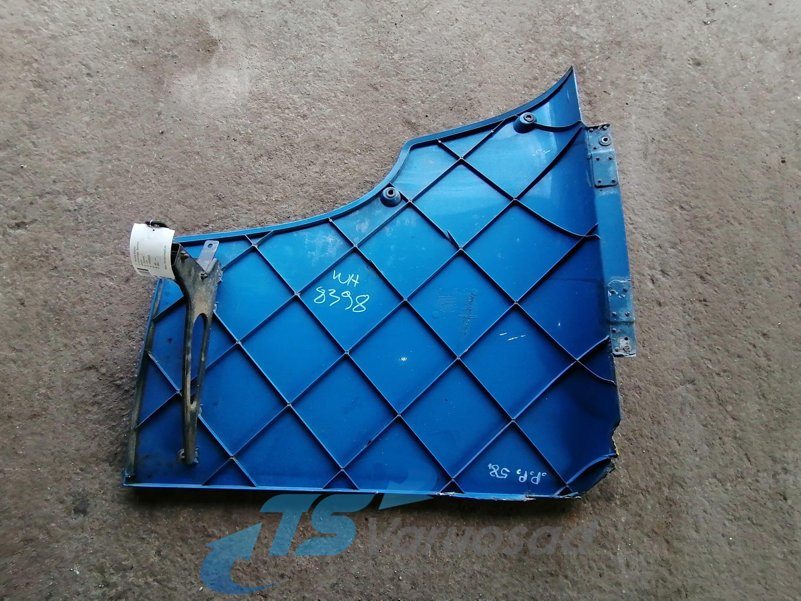 Scania kabiini tuulesuunaja, ülemine parem