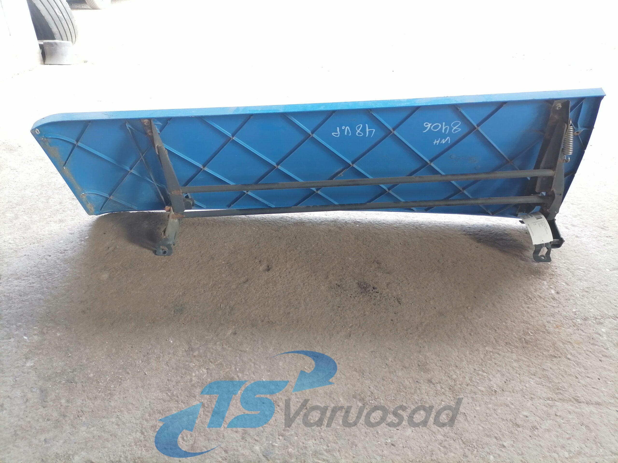 Scania kabiini tuulesuunaja, vasak külg