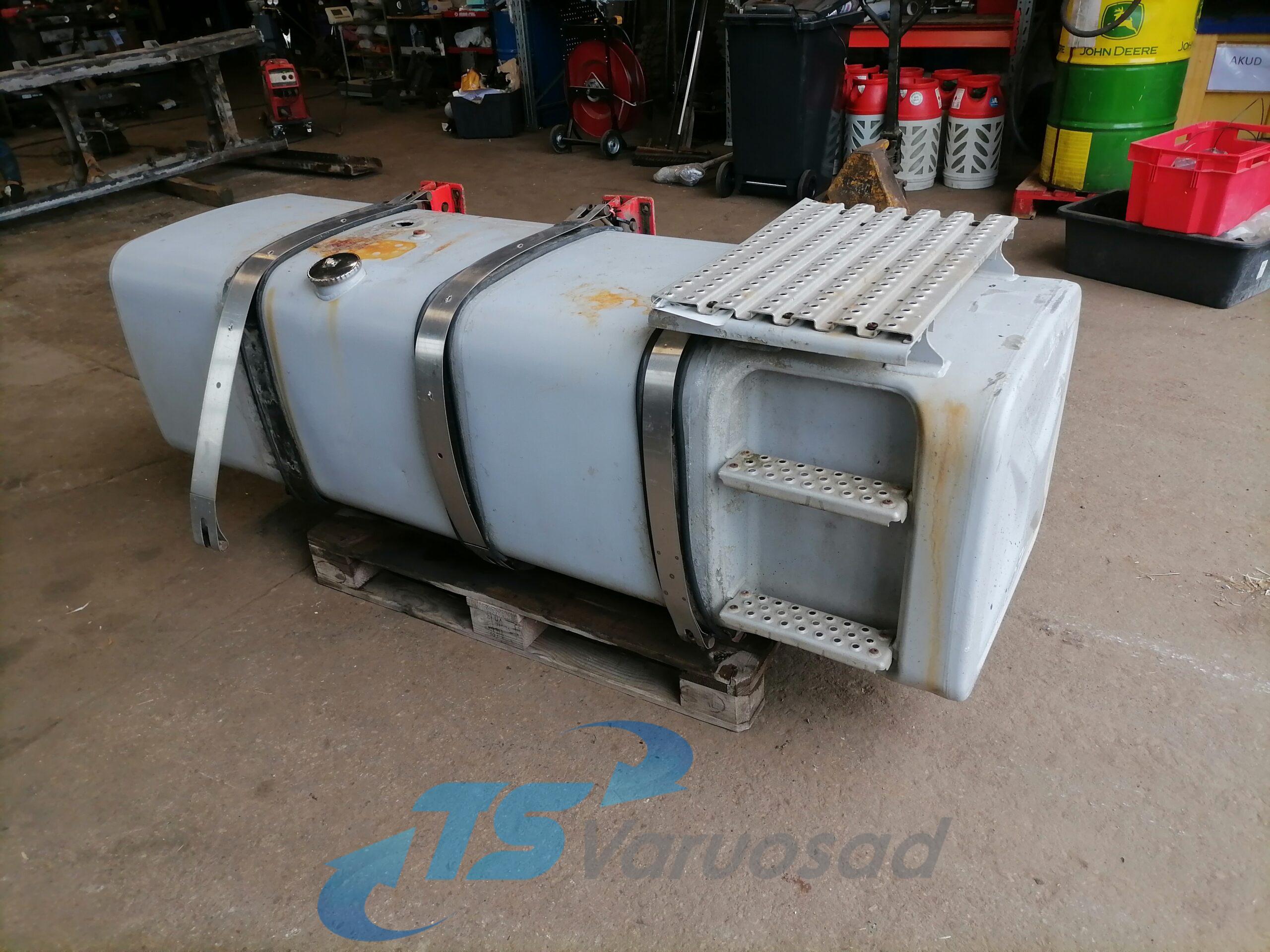 Kütusepaak 780L