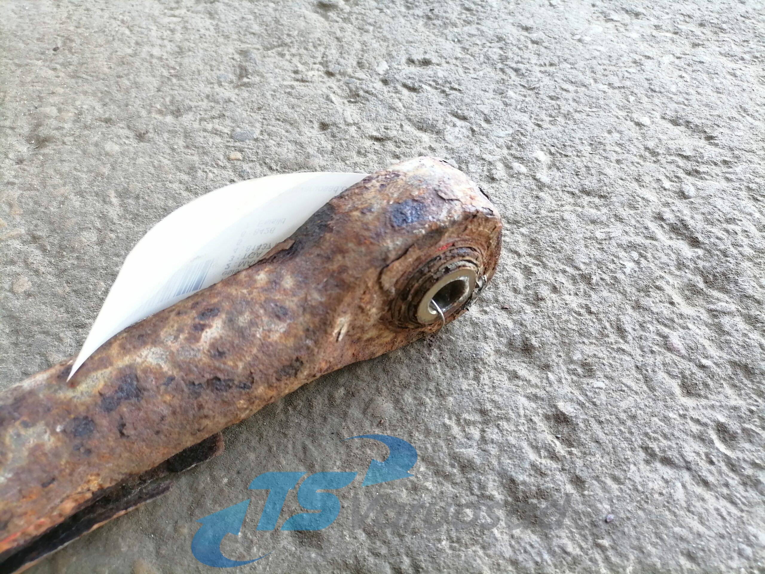 Stabilisaatorvarras, esisild