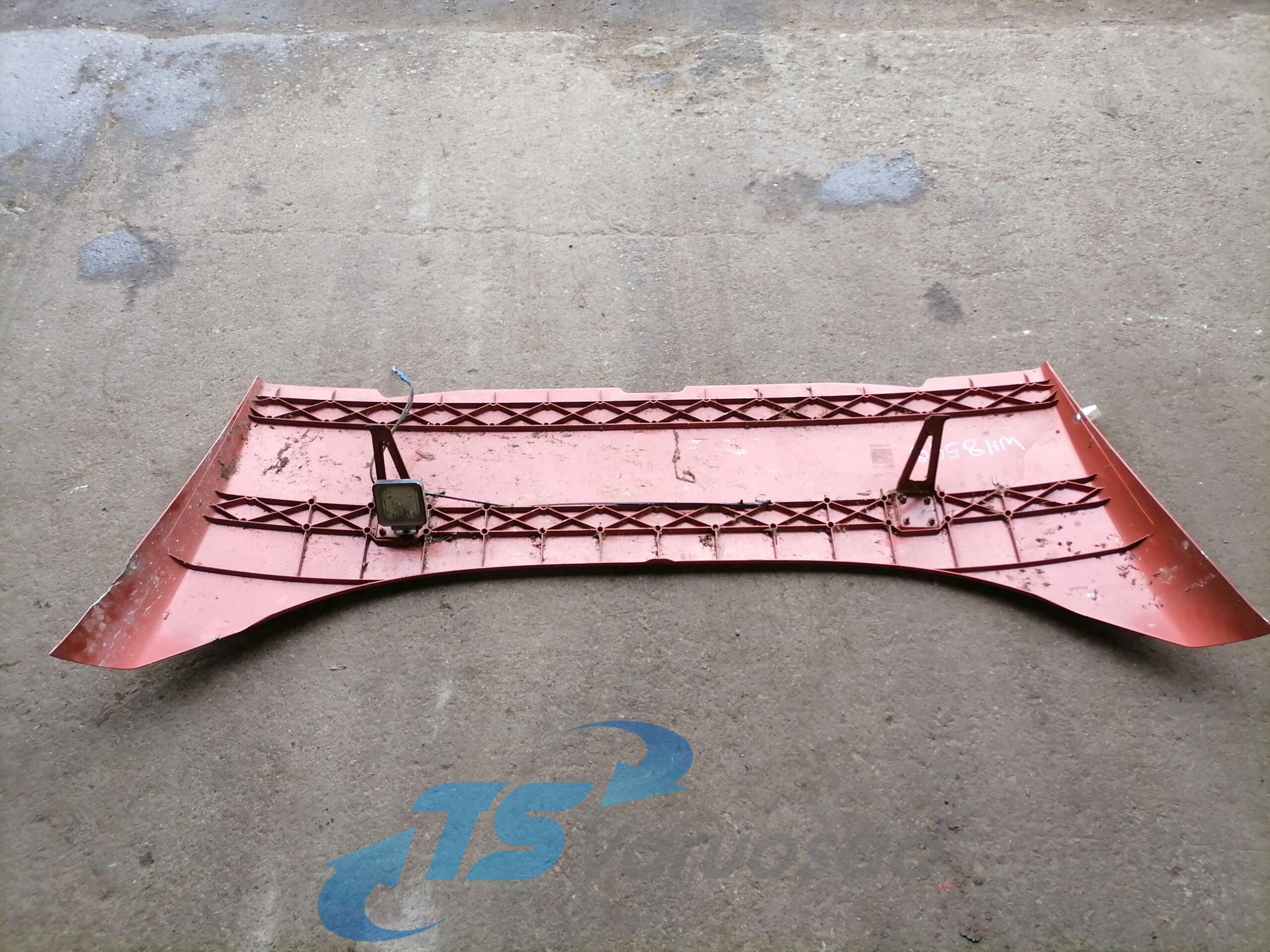 Scania kabiini tuulesuunaja, katus