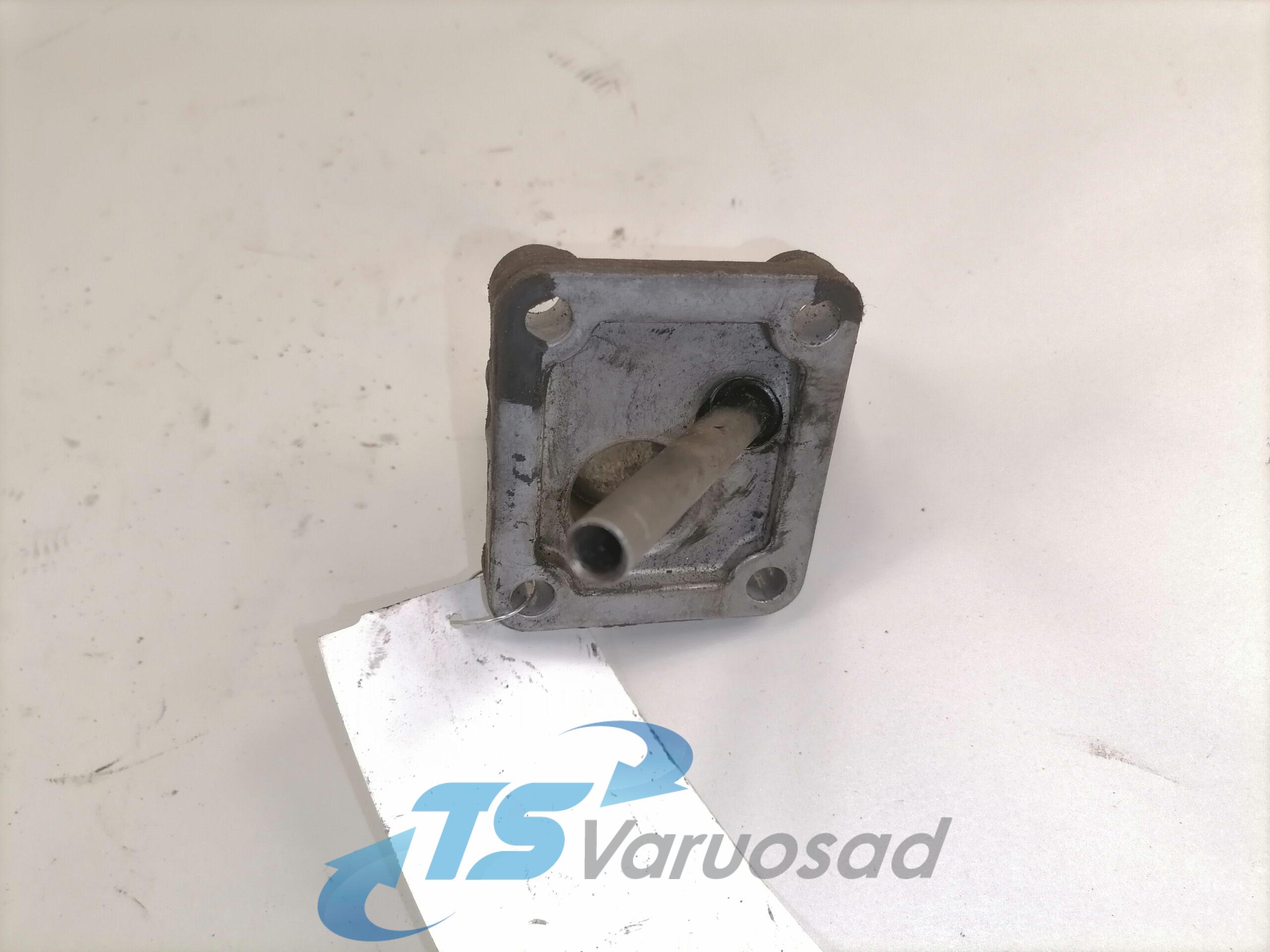 Õli lisamis toru flants