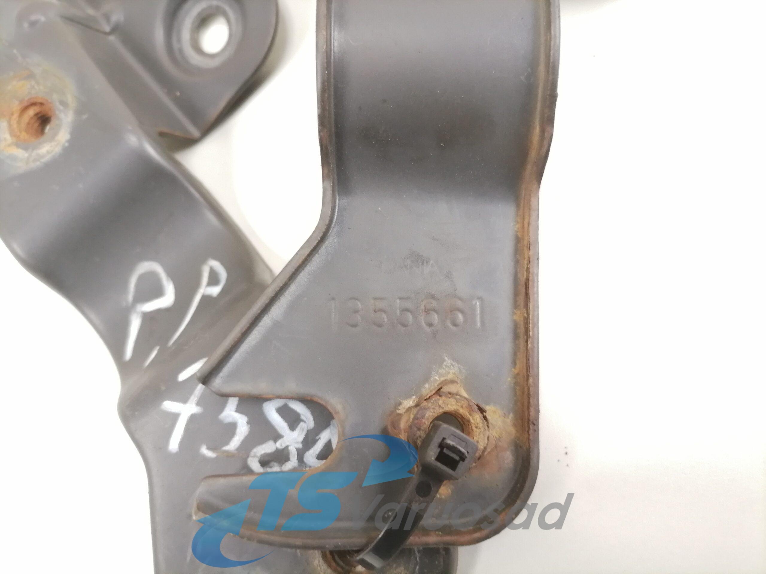 Päikesesirmi kandur