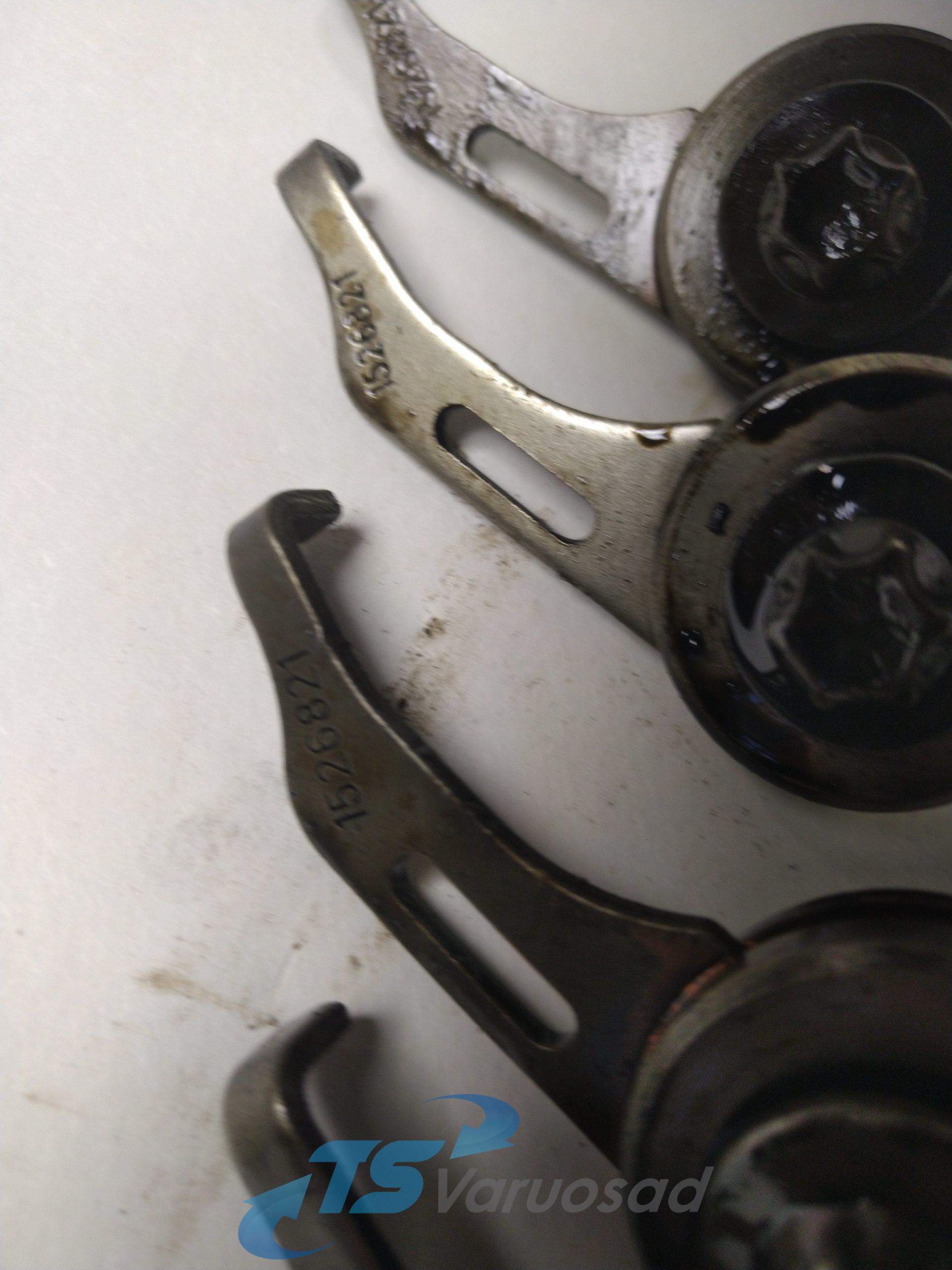 Piston cooling nozzle