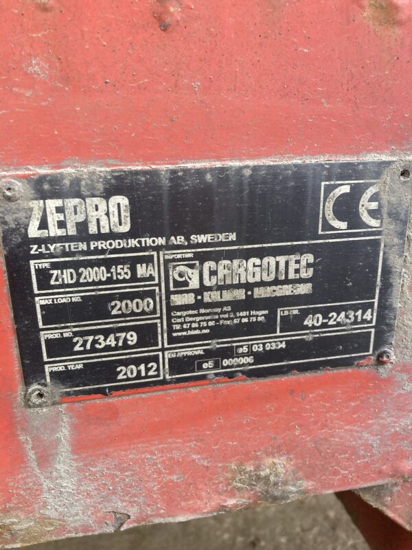 Tagaluuktõstuk, ZEPRO ZHD 2000-155 MA