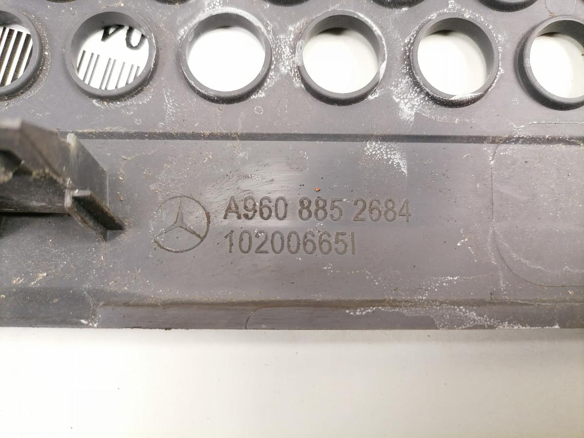 Plastikdetail, iluvõre