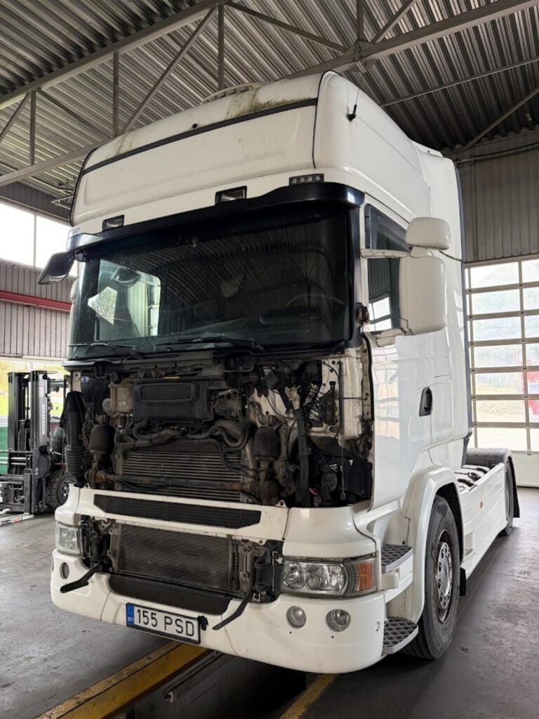Scania R490