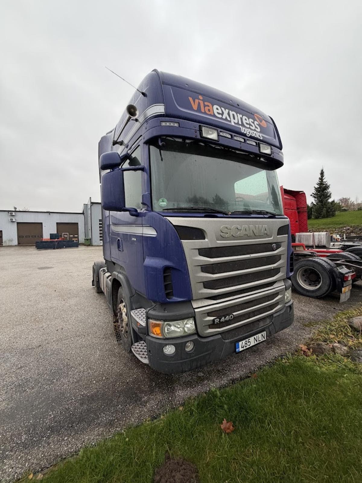 Scania R440